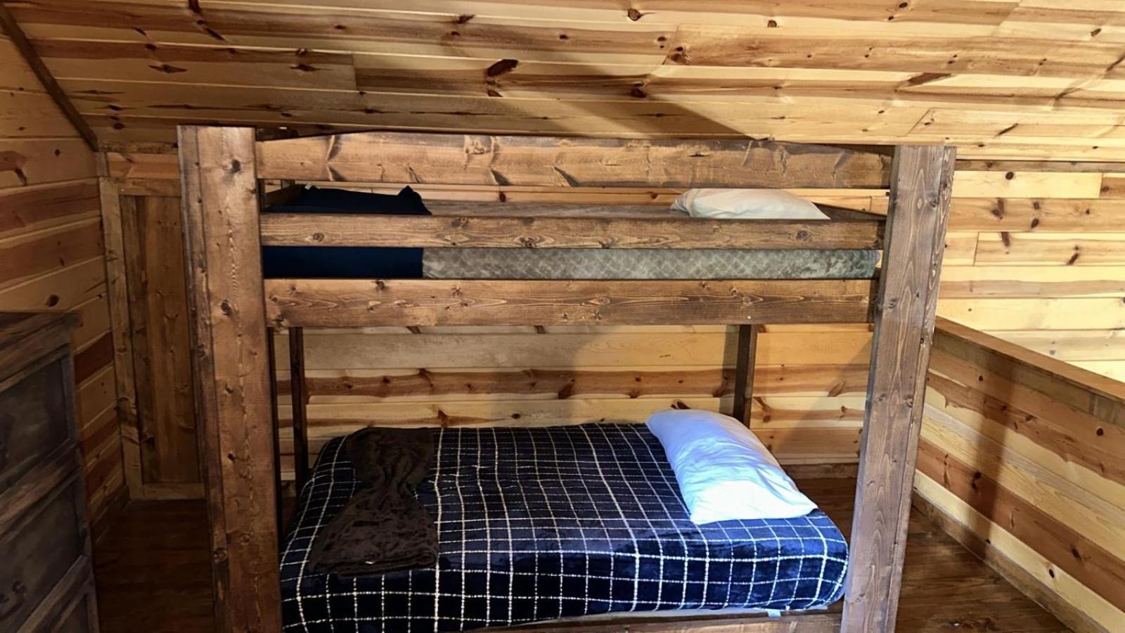 Heart O' Texas Broken Bow